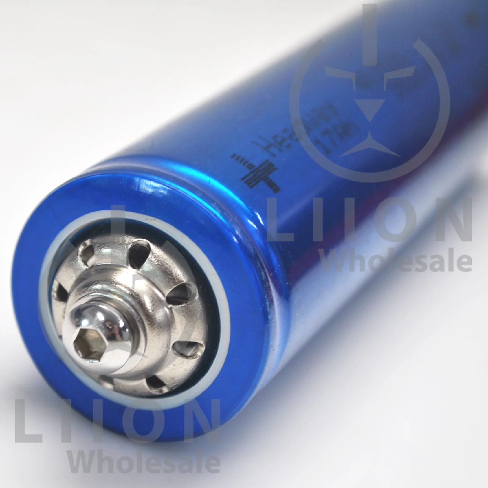 Headway LiFePO4 40152S 17000mAh 34A Battery with screw terminals - Image 2