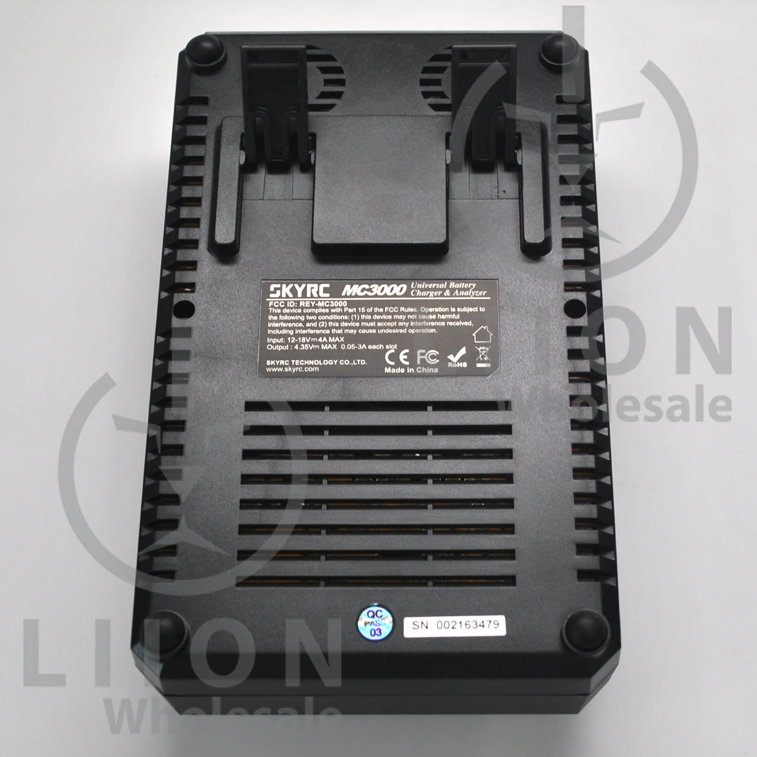 SkyRC MC3000 Battery Charger & Analyzer - Image 2