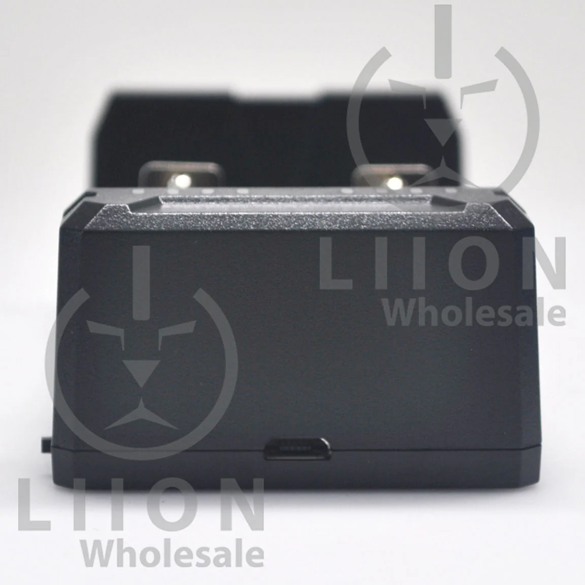 XTAR FC2 Battery Charger - Wholesale Discount - Image 3