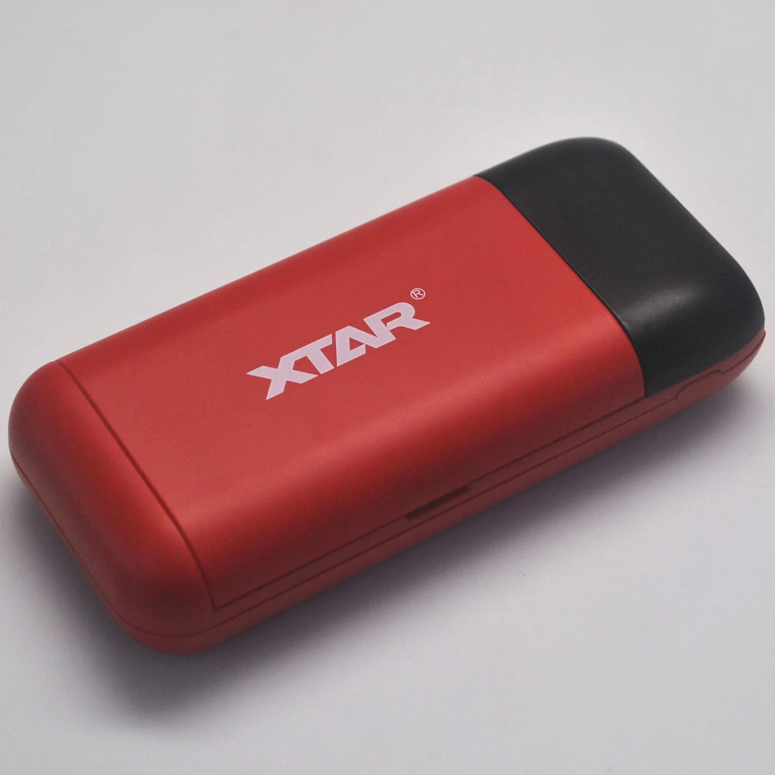 XTAR PB2SL Power Bank and Battery Charger - Wholesale Discount - Image 8