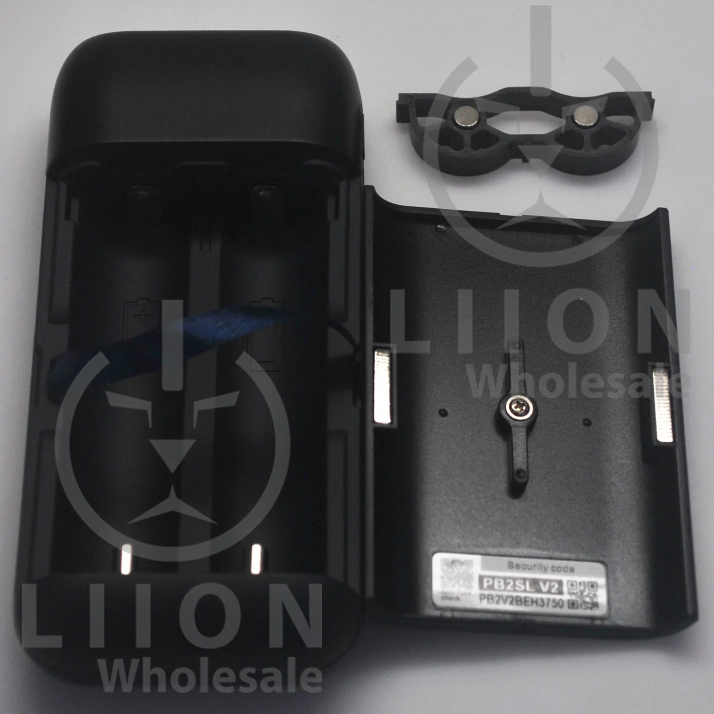 XTAR PB2SL V2 Power Bank and Battery Charger - Wholesale Discount - Image 3